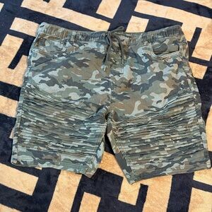 Men's Camouflage Shorts